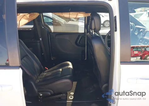 2017 Dodge Grand Caravan Gt из США, поврежденный, VIN 2C4RDGEG2HR737180